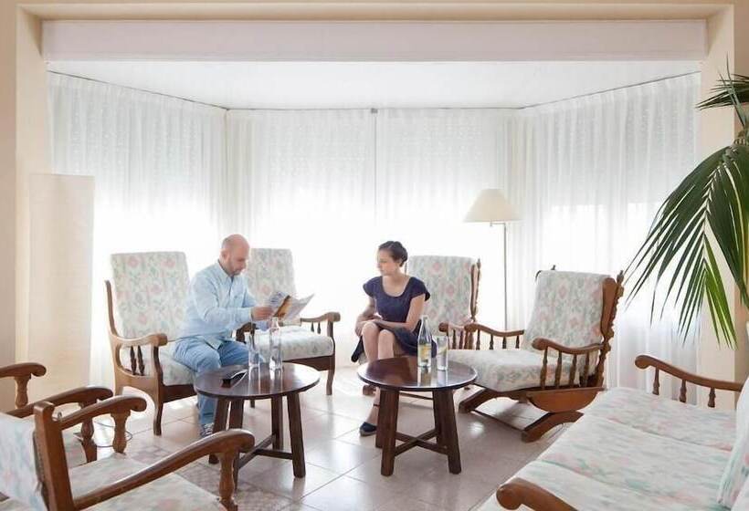 בית מלון כפרי Ninays