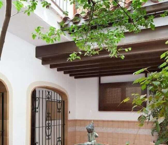 בית מלון כפרי Ninays