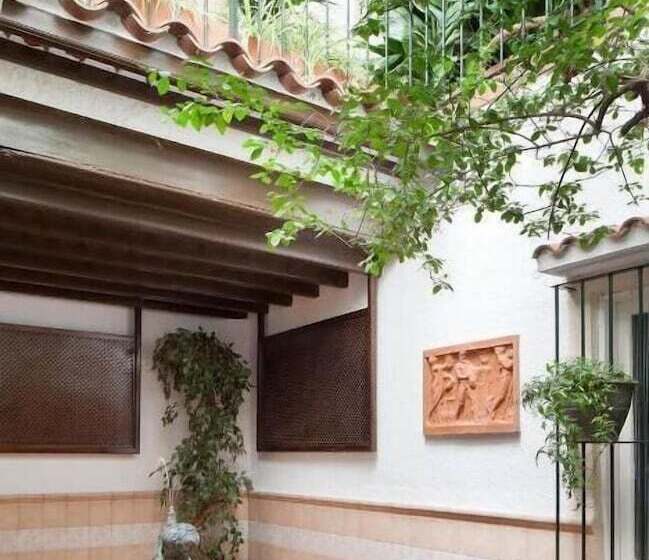 בית מלון כפרי Ninays