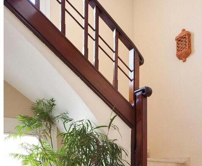 בית מלון כפרי Ninays