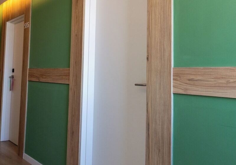 هتل Ohtels Carabela