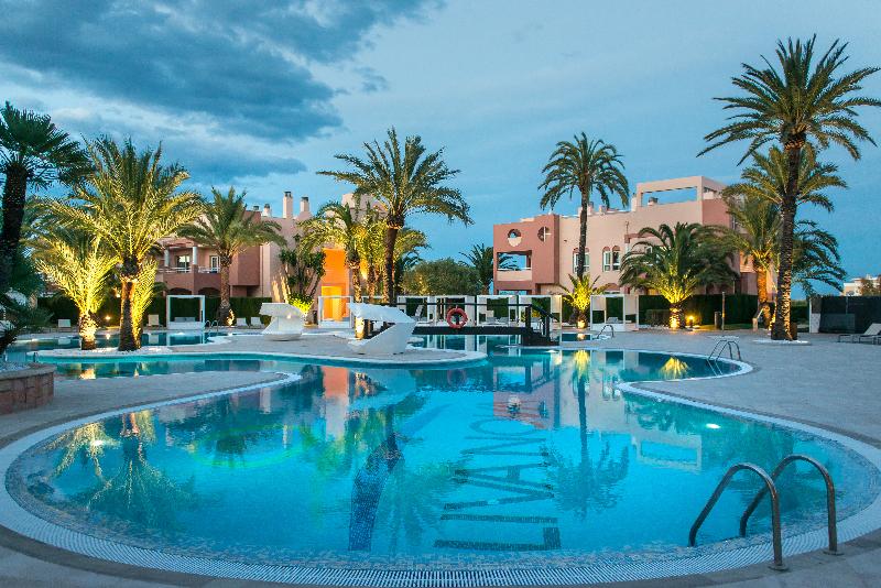 酒店 Oliva Nova Beach & Golf