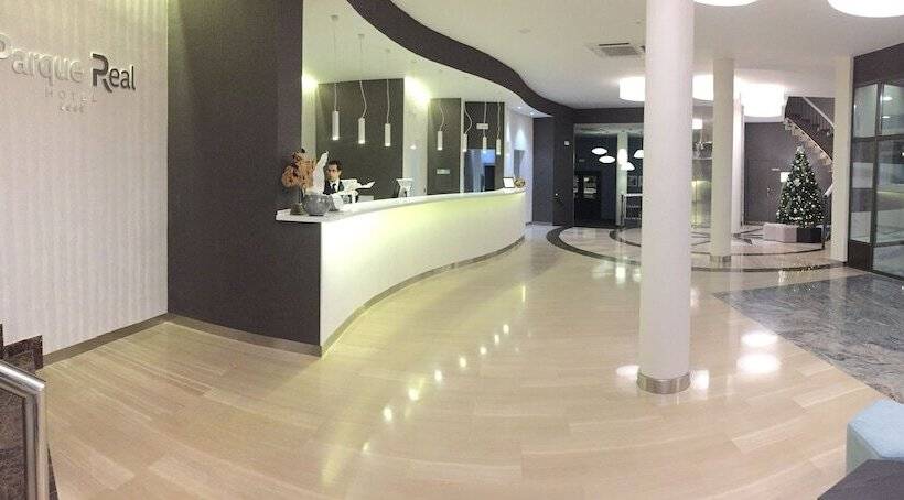 هتل Parque Real