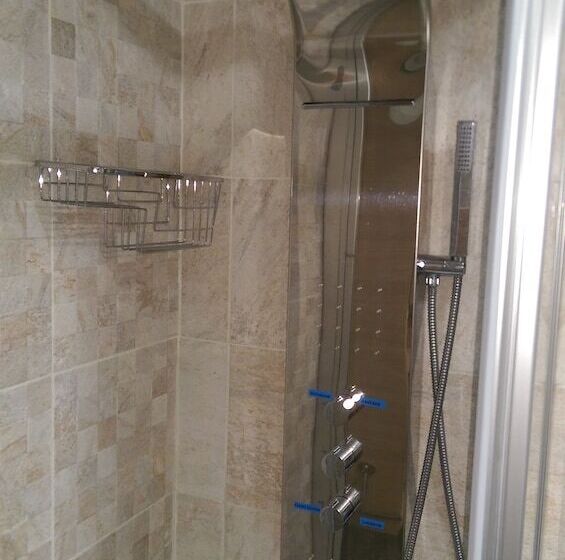 Отель Pensión Araba