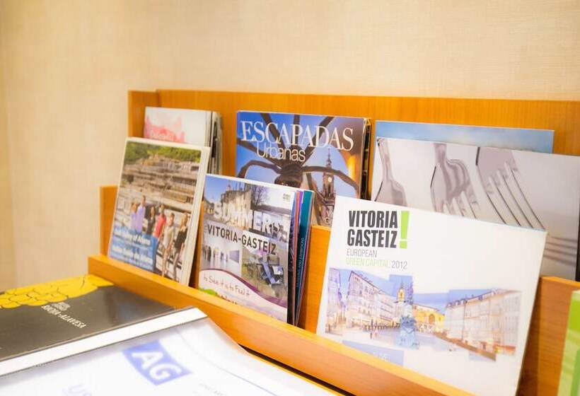 Отель Pensión Araba