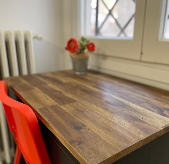 Отель Pensión La Estrella