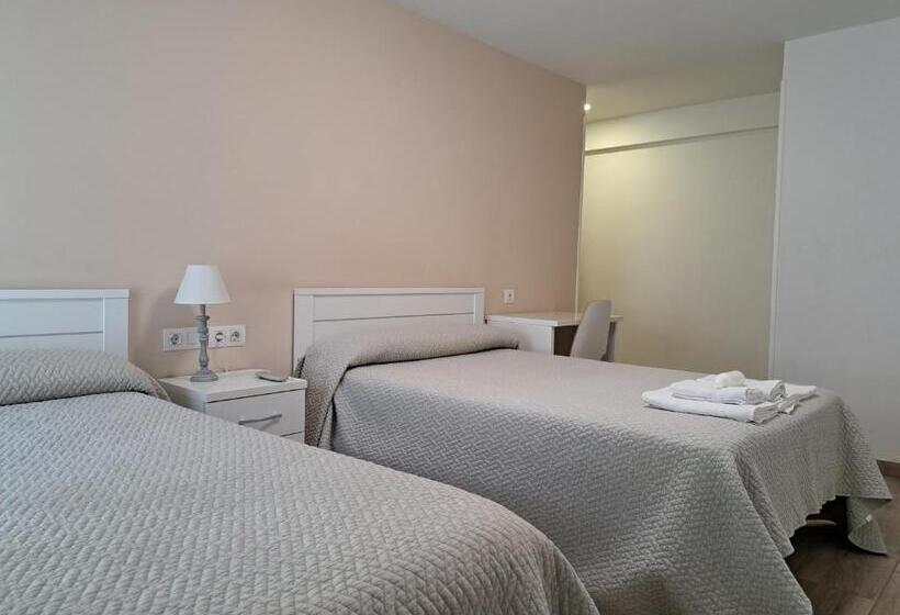 فندق Pension Iruna