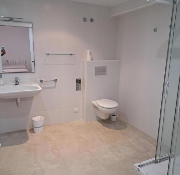 فندق Pension Iruna