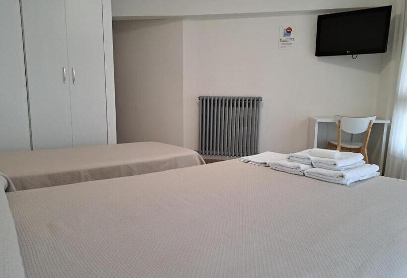 בית מלון כפרי Pension Iruna