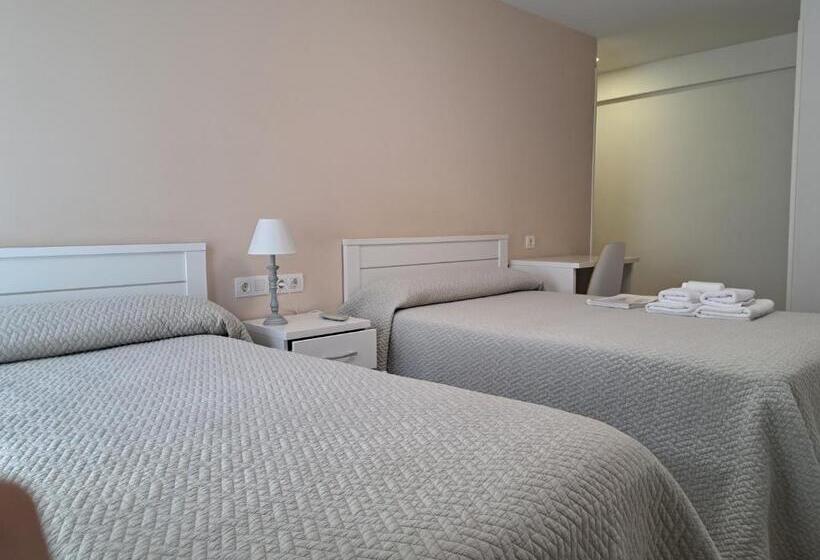 فندق Pension Iruna