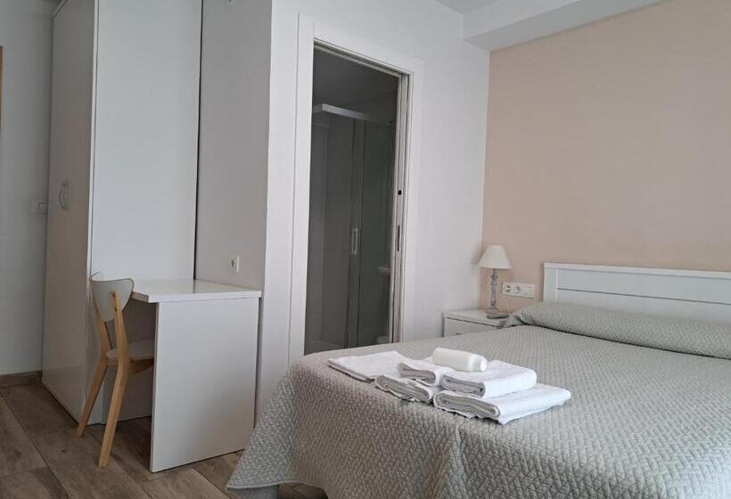 فندق Pension Iruna