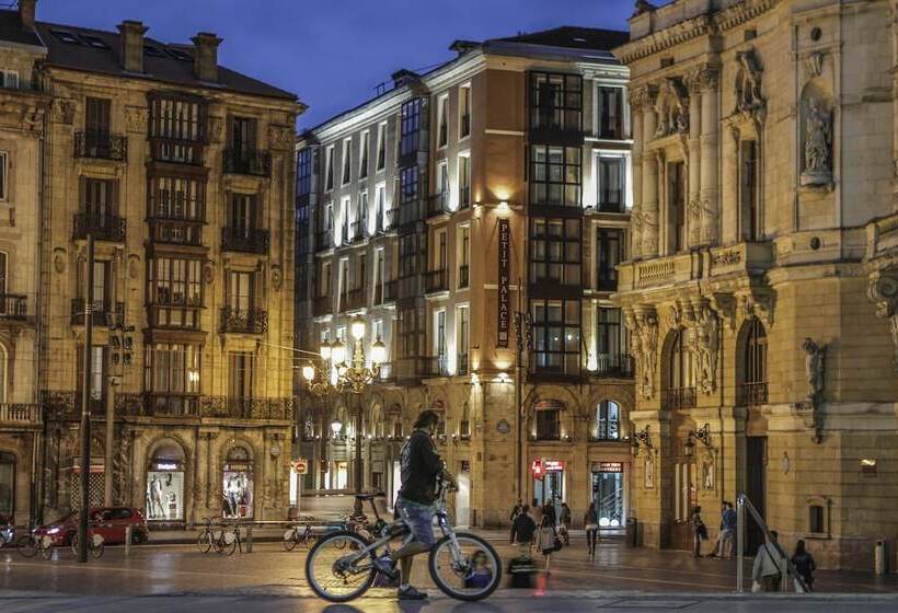 هتل Petit Palace Arana Bilbao