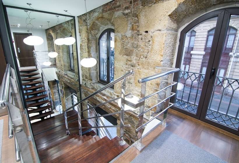 هتل Petit Palace Arana Bilbao