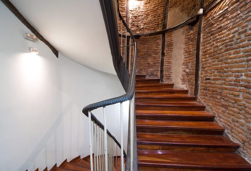 هتل Petit Palace Arana Bilbao