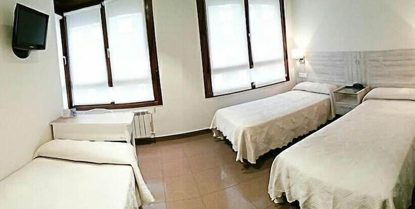 هتل Playa Poniente