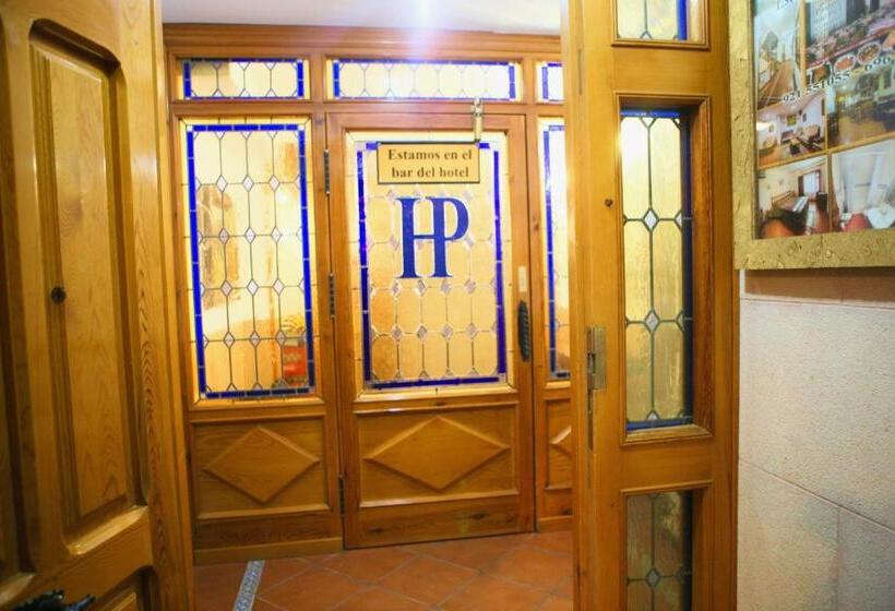 בית מלון כפרי Plaza