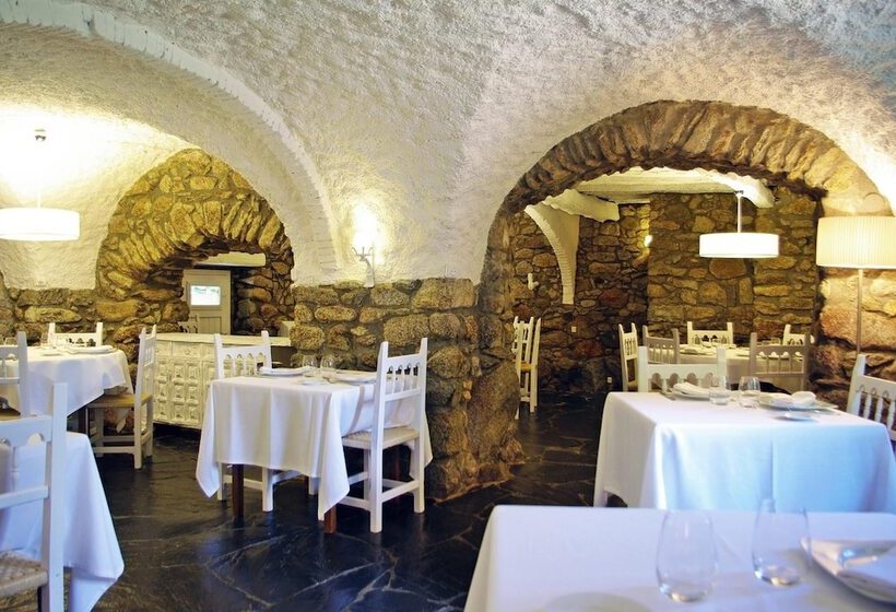 乡村酒店  Els Caçadors De Maçanet