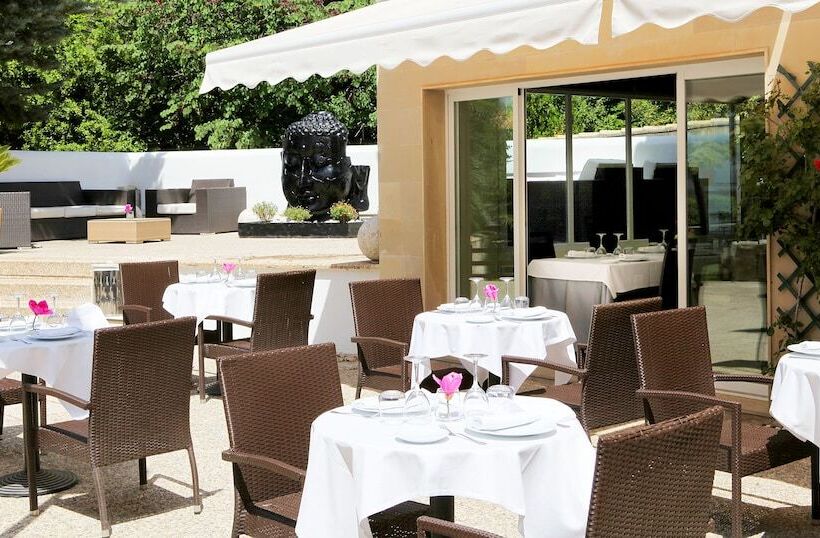 田舎風ホテル Villa De Biar