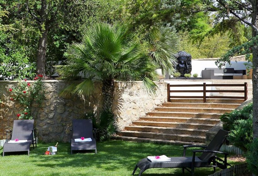 田舎風ホテル Villa De Biar