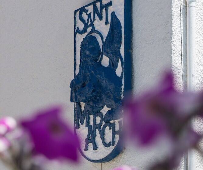 فندق Sant March