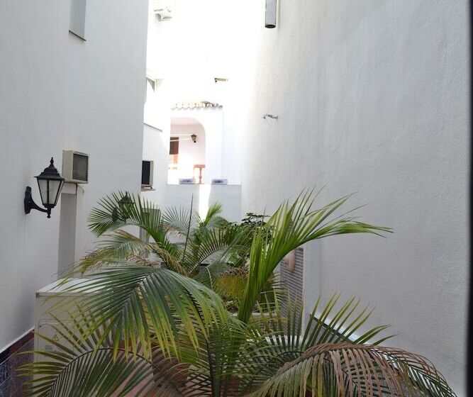 בית מלון כפרי Toboso Chaparil