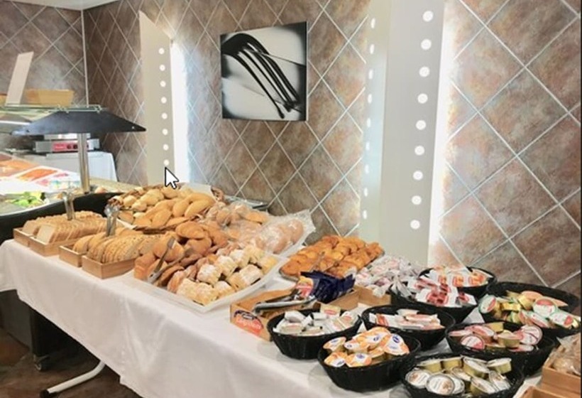 בית מלון כפרי Villa De Laredo