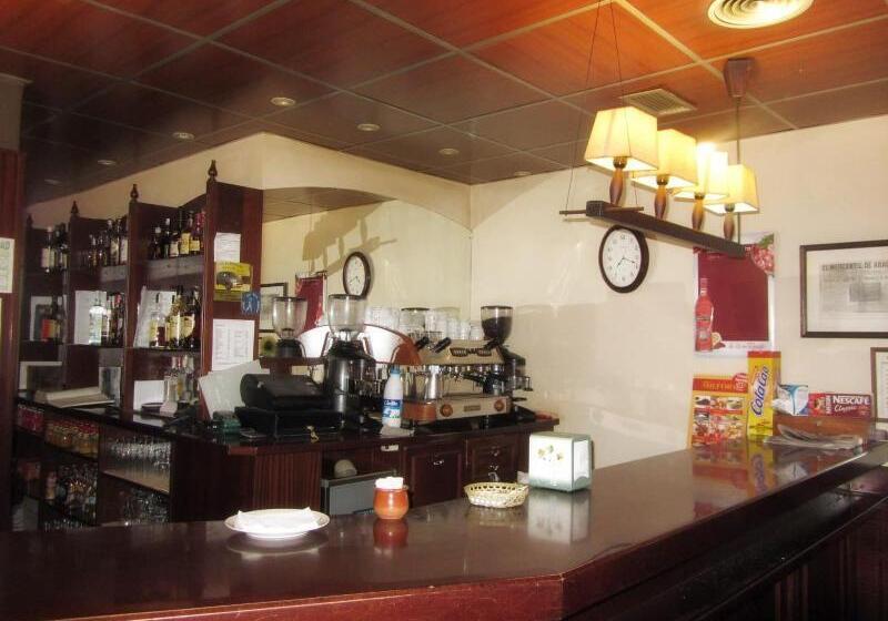 فندق Villa De Utrillas