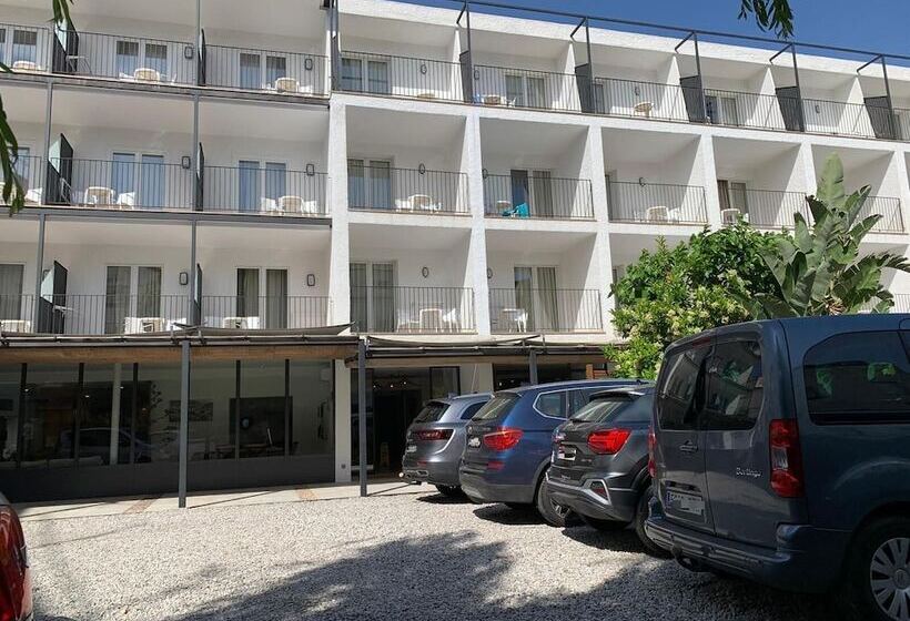 호텔 Windsor Tossa   Adults Only 16