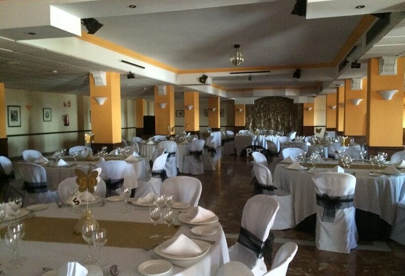 ホテル Y Bungalows Balcon De Competa