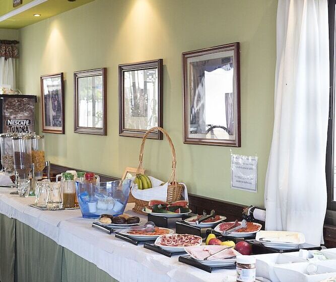 ホテル Y Bungalows Balcon De Competa