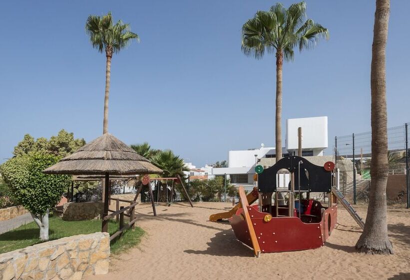 Hovima Jardin Caleta