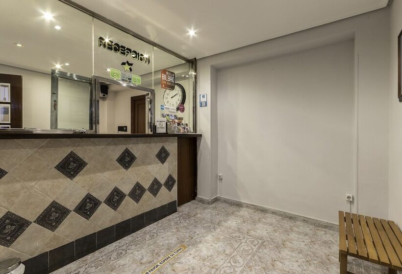 پانسیون Arenal Suites Bilbao