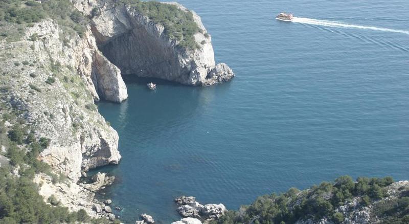 منتجع Aparthotel Golf Beach