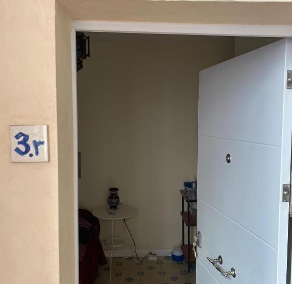 הוסטל Antilla Riad