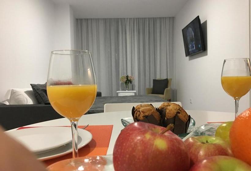 Apartamentos Campaña