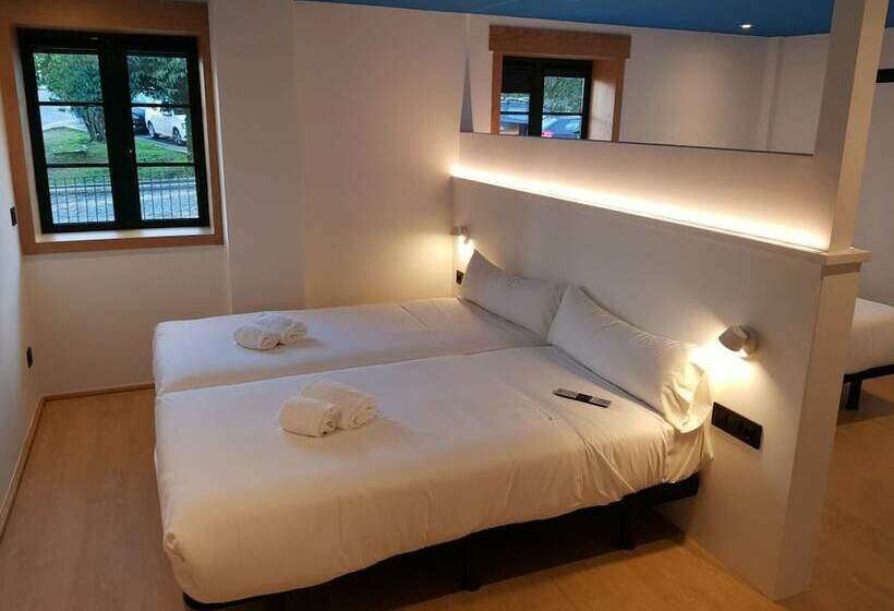 簡易ホテル Alameda Rooms Santiago