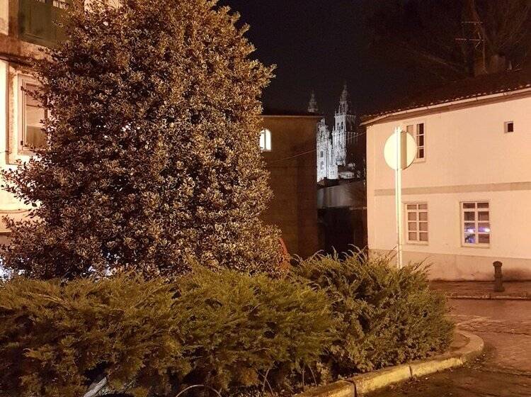 פונדק Alameda Rooms Santiago