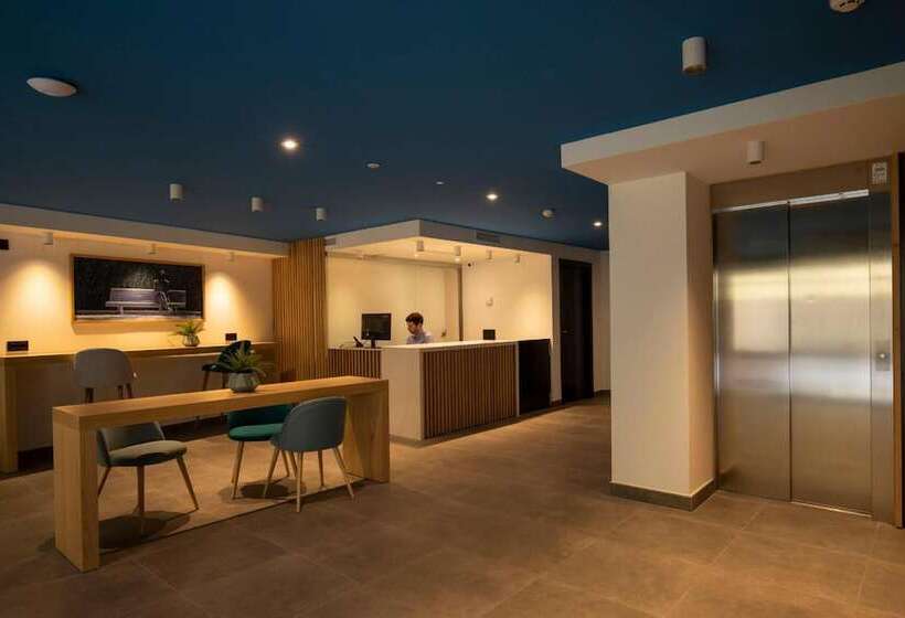 Хостел Alameda Rooms Santiago