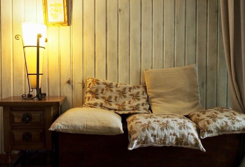 Hostal Remoña