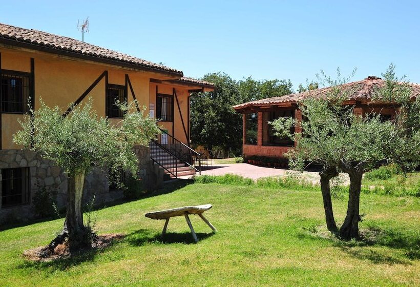 فندق فئة نجمة واحدة Hosteria Fontivieja