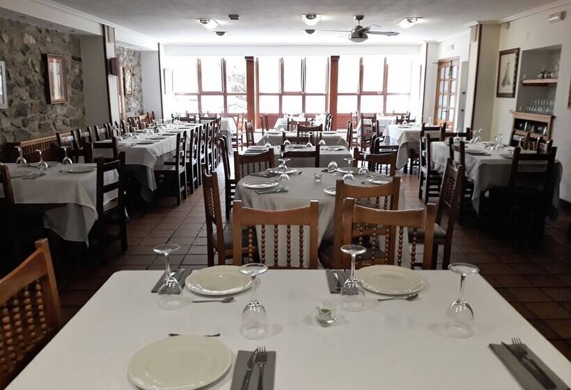 Hostal Nevandi