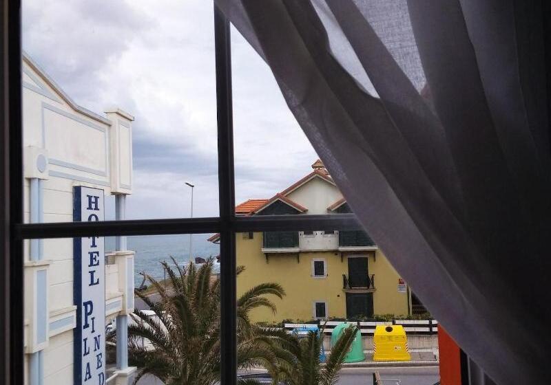 مسافرخانه Pineda Playa