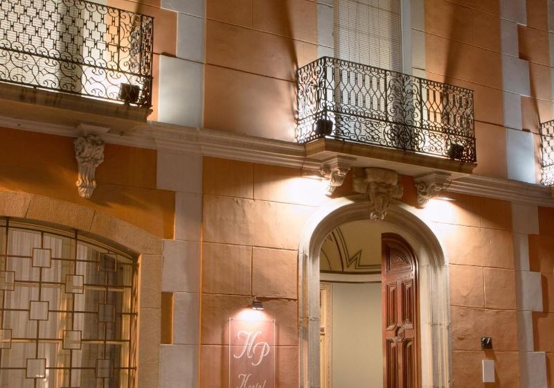 Hostal Plaja I Pati De Can Plaja