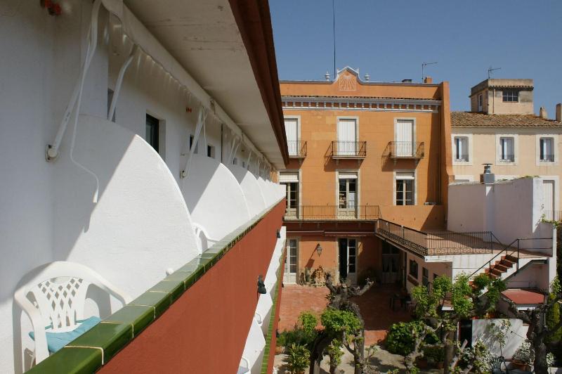 Hostal Plaja I Pati De Can Plaja