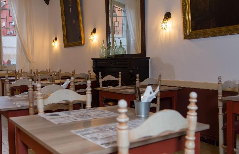 Hostal Plaja I Pati De Can Plaja