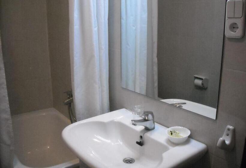 Hostal Residencia Avenida