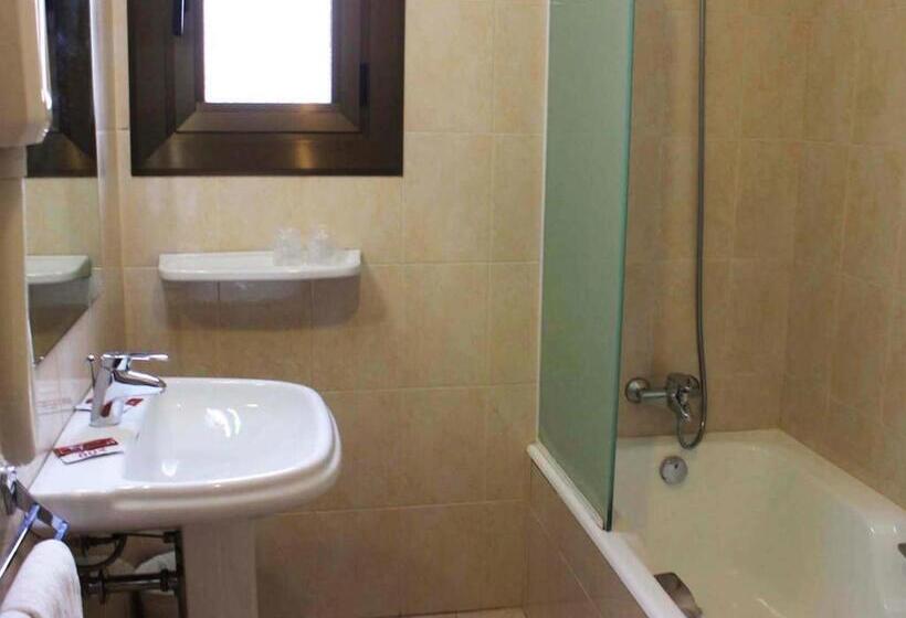 Hostal Rita Belvedere