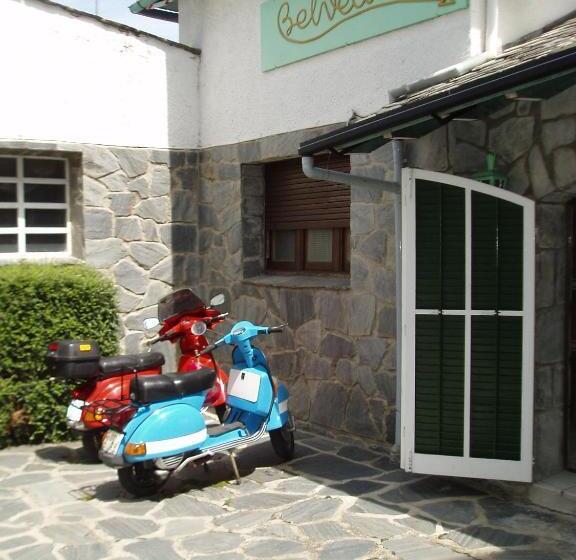 Hostal Rita Belvedere