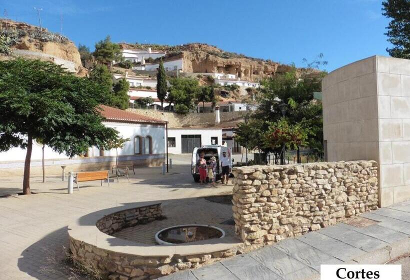 Hostal Rural Montual