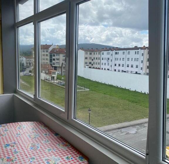 هتل Albergue Pensión Flavia